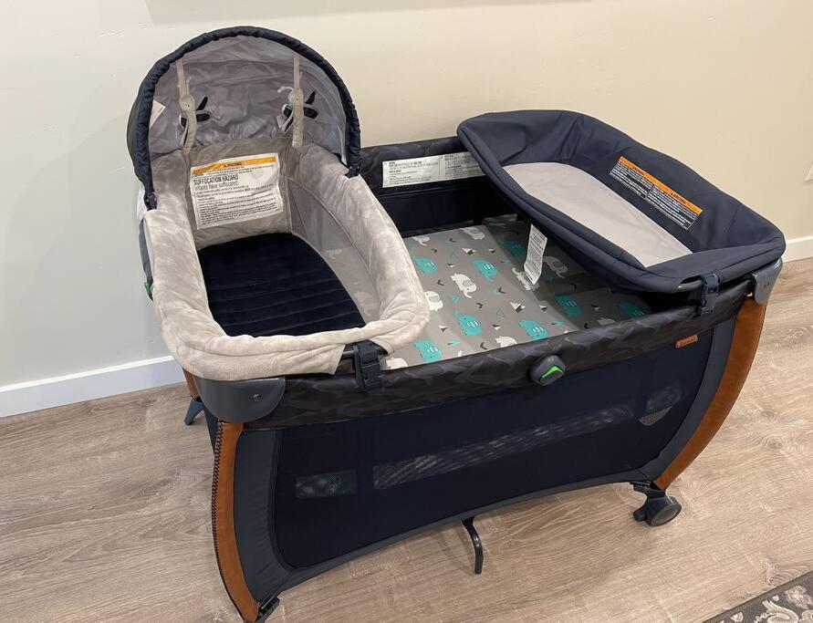 1-Bedroom With Cali King Size Bed In サンディエゴ エクステリア 写真