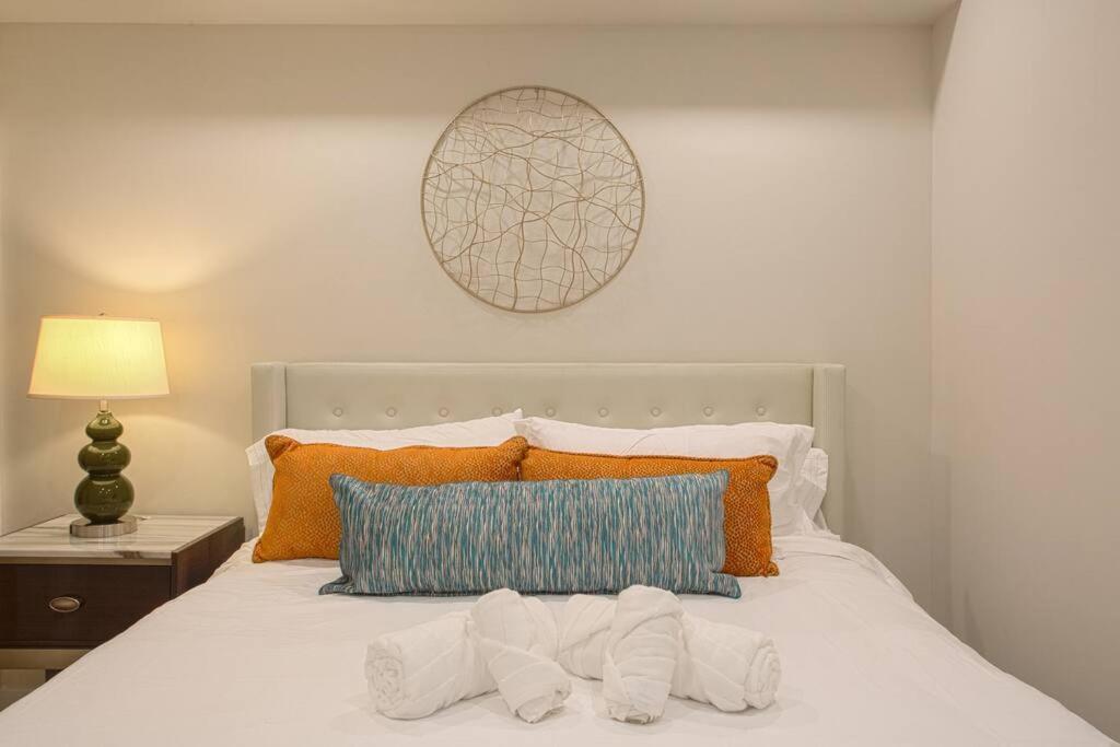 1-Bedroom With Cali King Size Bed In サンディエゴ エクステリア 写真